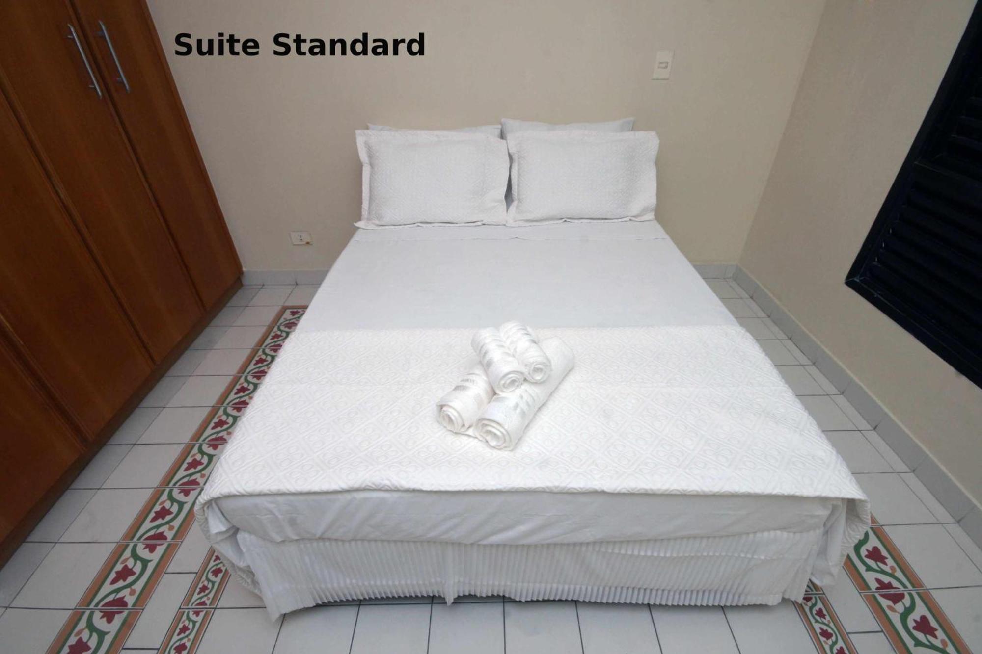 Suites Natalia Enseada Guarujá Buitenkant foto
