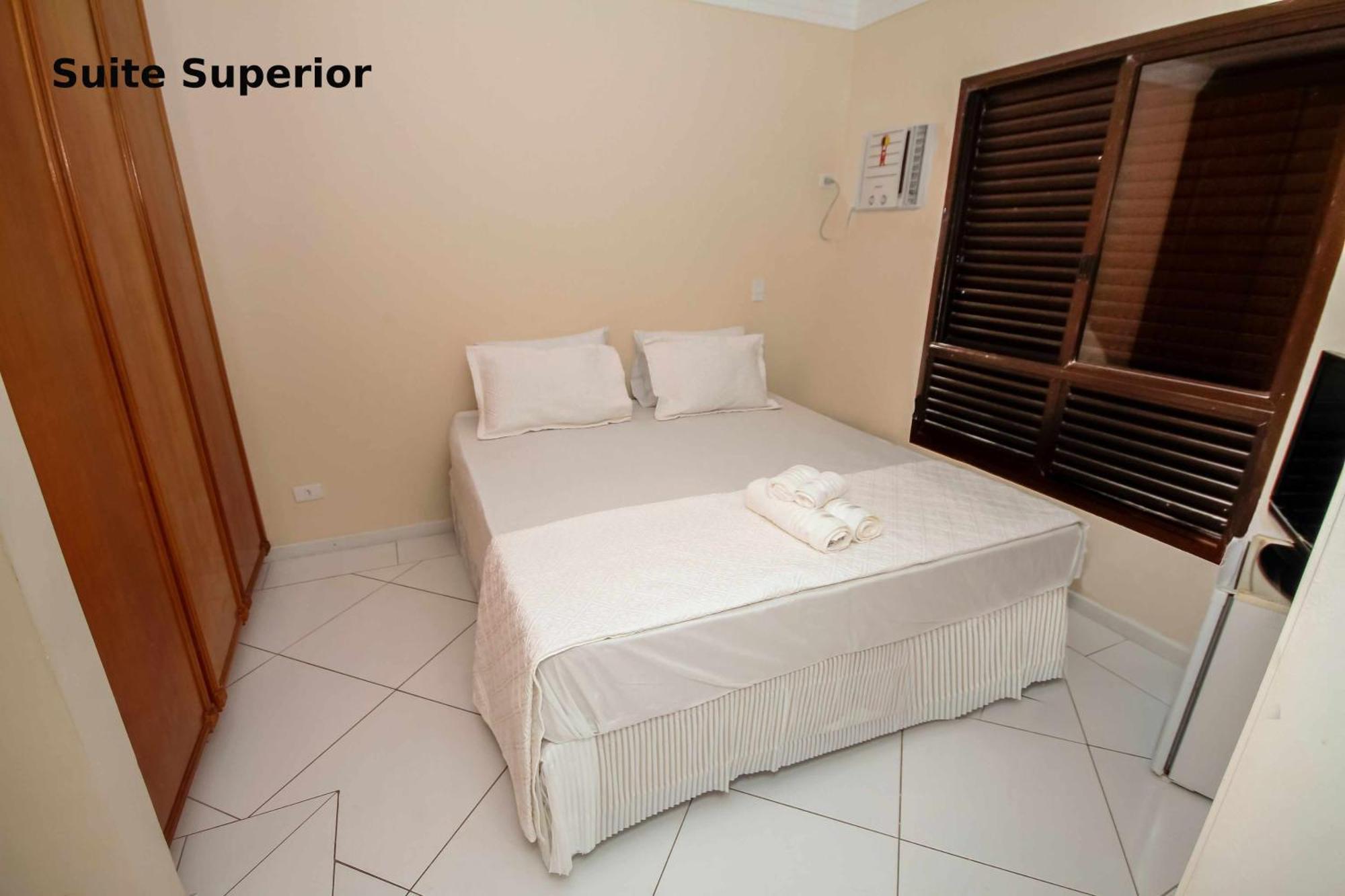 Suites Natalia Enseada Guarujá Buitenkant foto